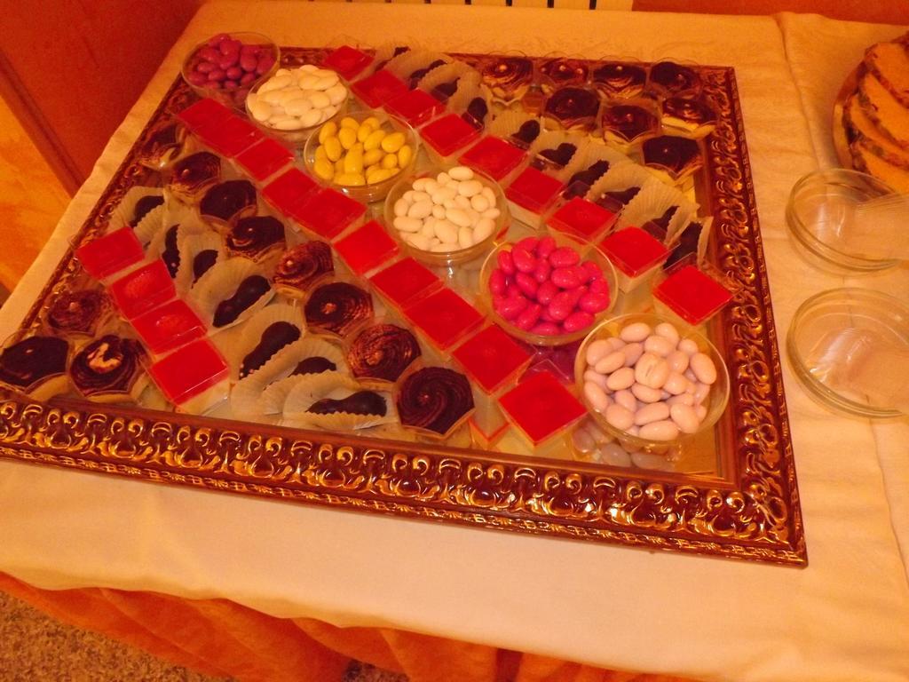 Hotel Cristina تْشيانشانو  تيرمي المظهر الخارجي الصورة